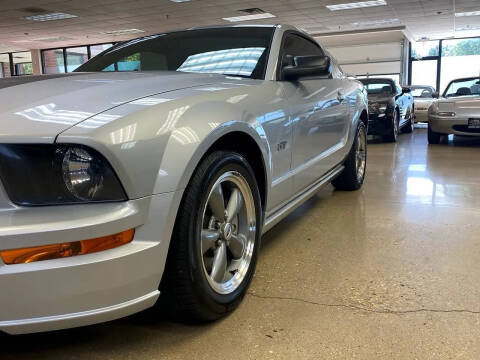 2006 Ford Mustang GT Deluxe
