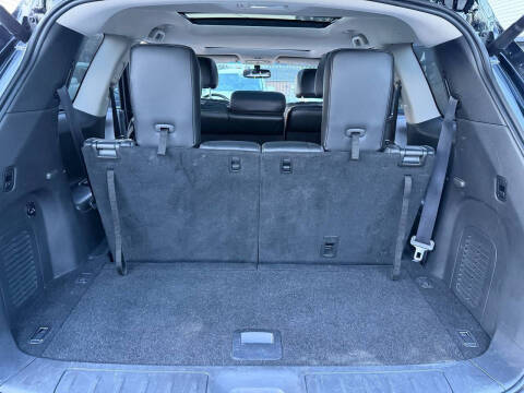 2017 Nissan Pathfinder Platinum