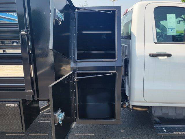 2023 Chevrolet Silverado 6500HD