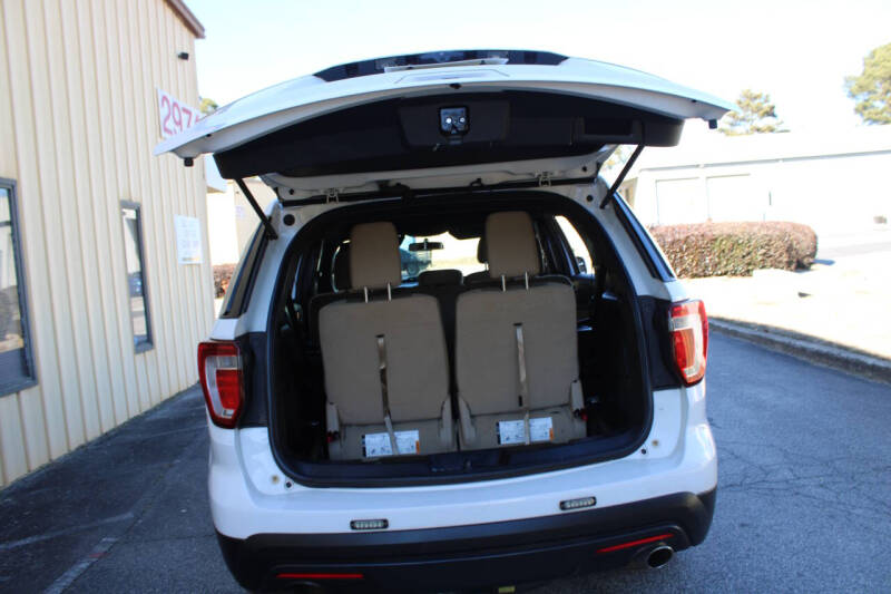 2017 Ford Explorer