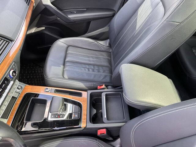 2022 Audi Q5 quattro S line Prem Plus 45 TFSI