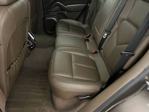 2011 Porsche Cayenne Turbo