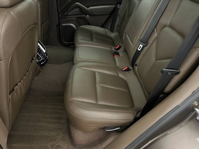 2011 Porsche Cayenne Turbo