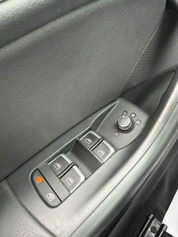2017 Audi Q3 2.0T Premium Plus