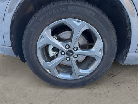 2024 Ford Escape Hybrid ST-Line Select