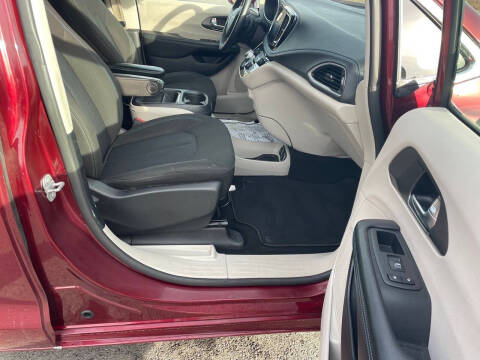 2021 Chrysler Pacifica Touring