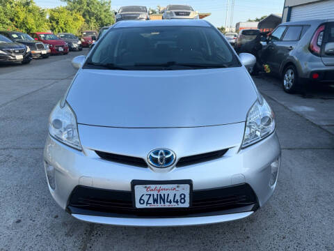 2013 Toyota Prius Two