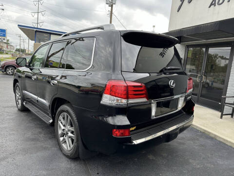 2014 Lexus LX 570