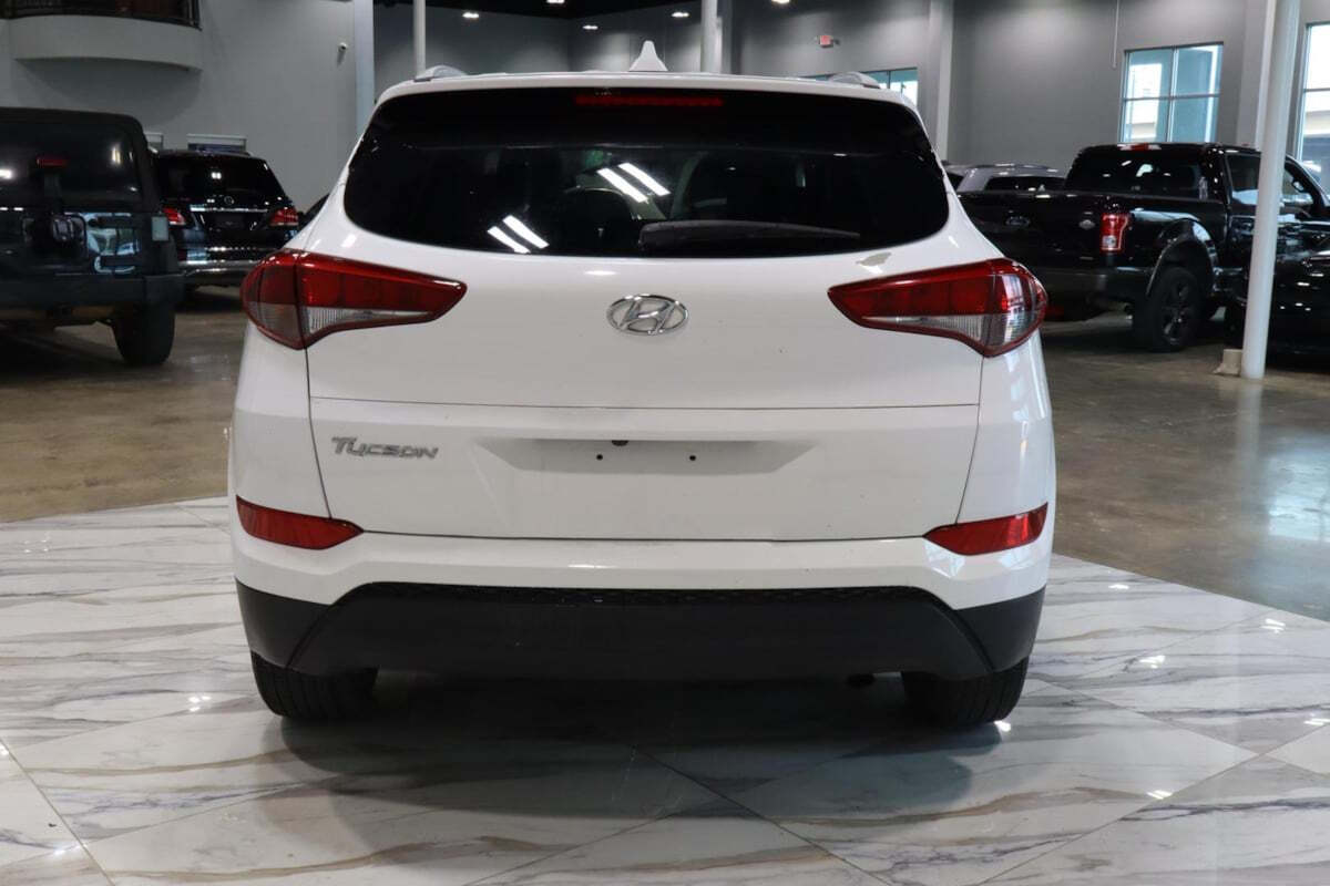 2018 Hyundai TUCSON for sale at IMD MOTORS, INC in Dallas, TX