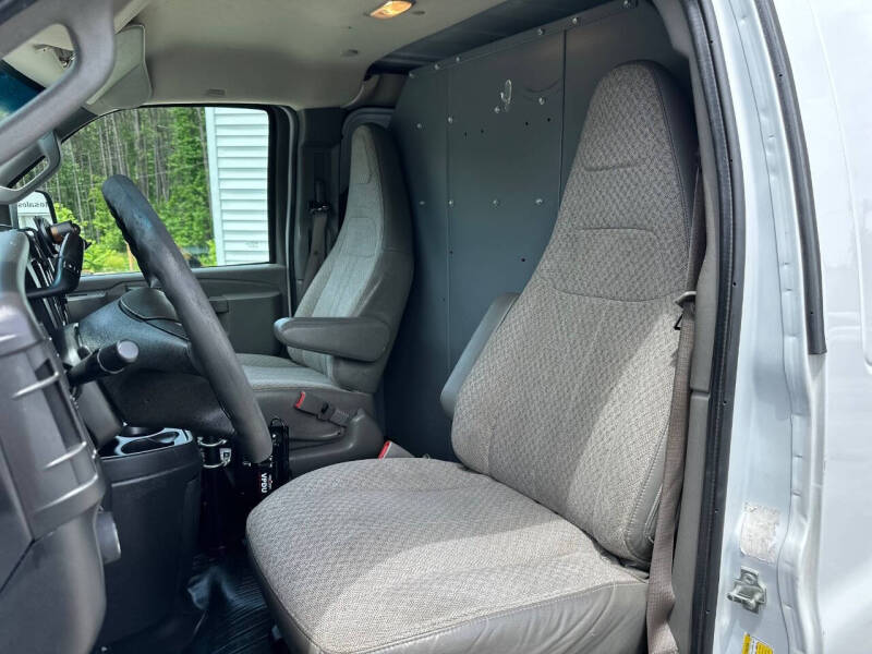 2019 Chevrolet Express 2500