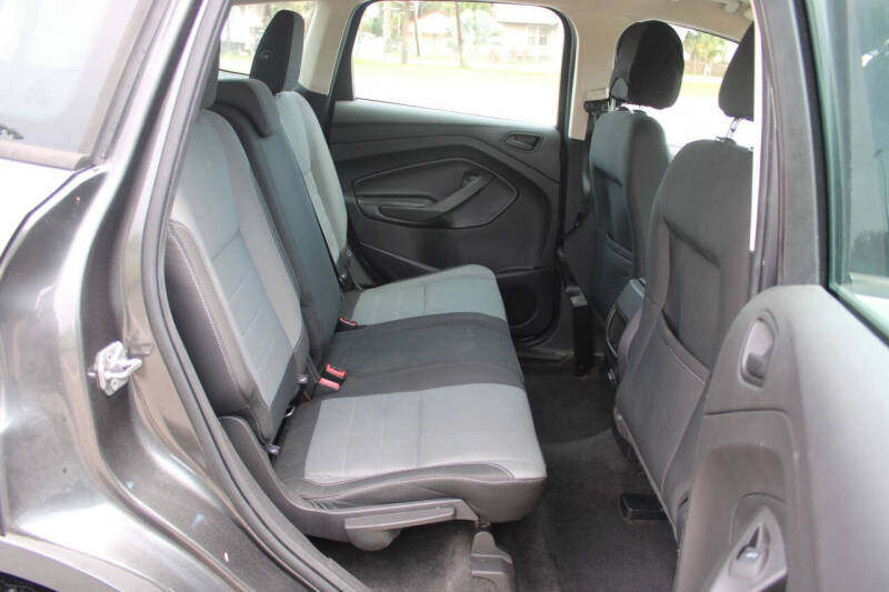 2017 Ford Escape S