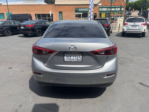 2015 Mazda MAZDA3 i Sport