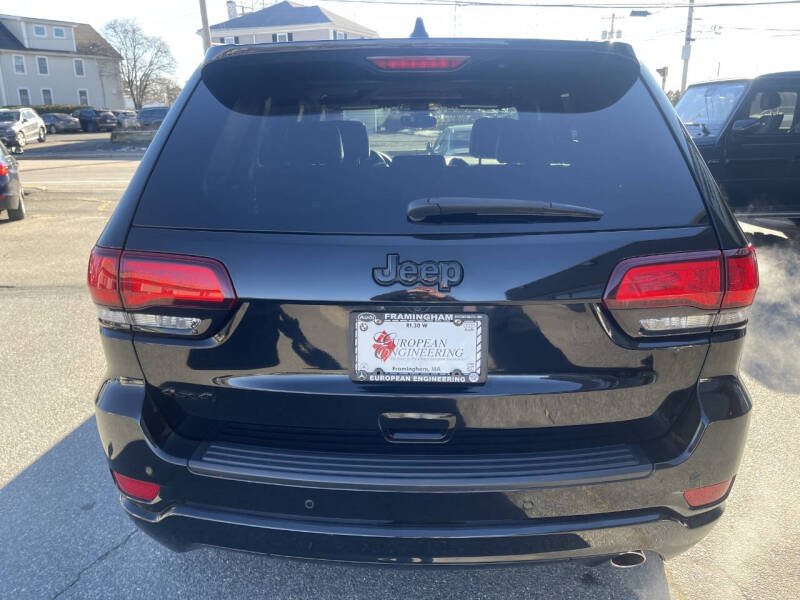 2018 Jeep Grand Cherokee Altitude