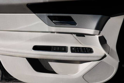 2017 Jaguar XF 35t Prestige