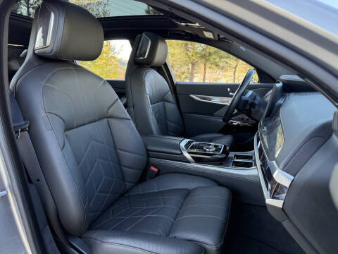 2024 BMW i7 eDrive50