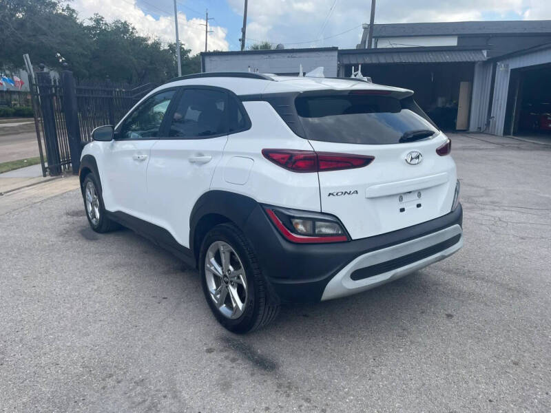 2022 Hyundai Kona SEL