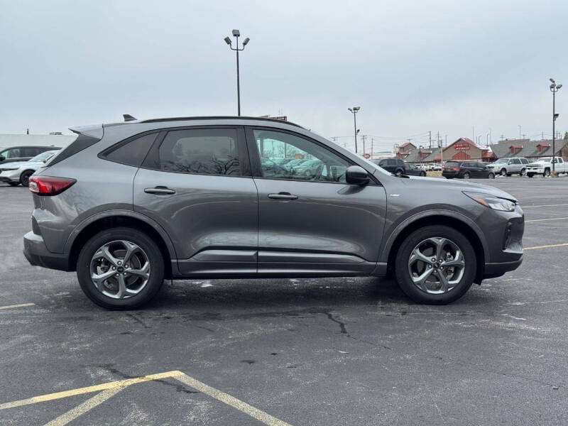 2023 Ford Escape ST-Line Select
