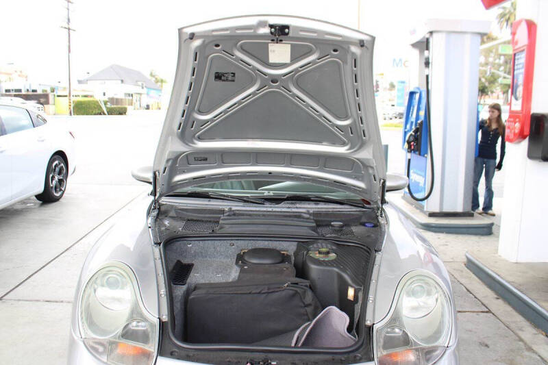 2000 Porsche 911