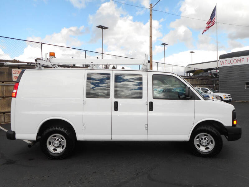 2016 Chevrolet Express 2500