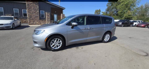 2017 Chrysler Pacifica LX