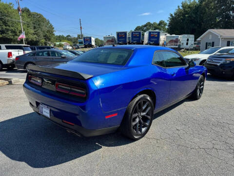 2019 Dodge Challenger SXT