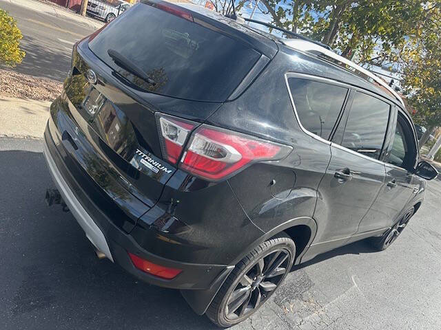 2017 Ford Escape Titanium photo 14