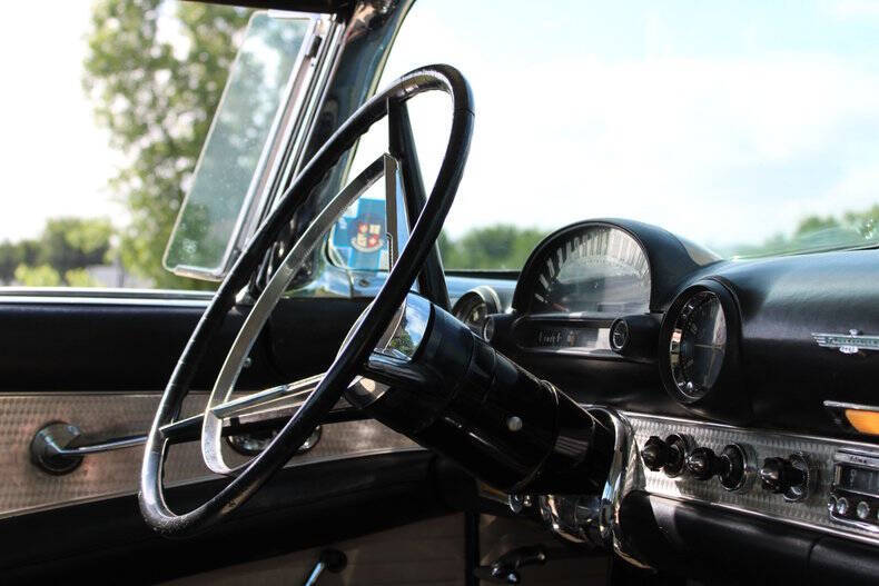 1956 Ford Thunderbird