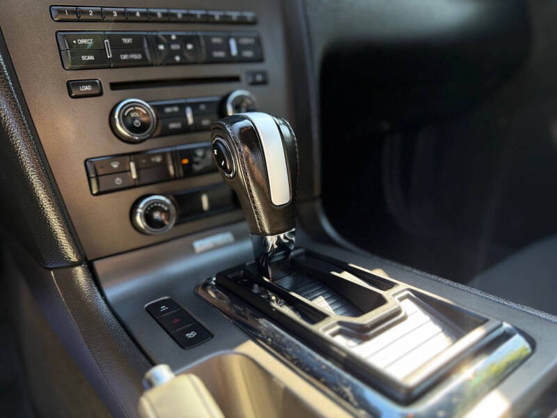 2014 Ford Mustang V6