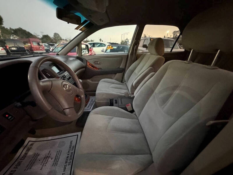 2001 Lexus RX 300