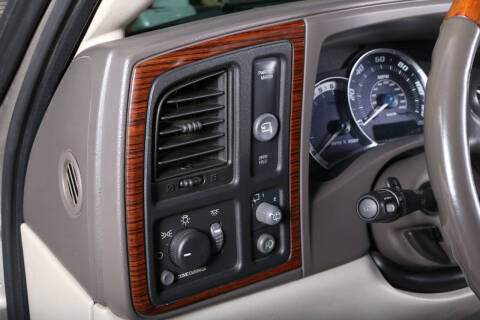 2002 Cadillac Escalade