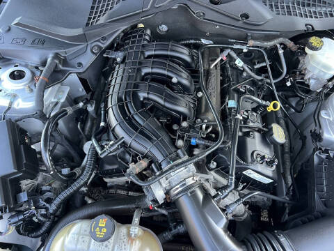 2015 Ford Mustang V6