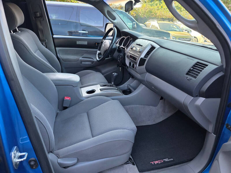 2006 Toyota Tacoma PreRunner V6