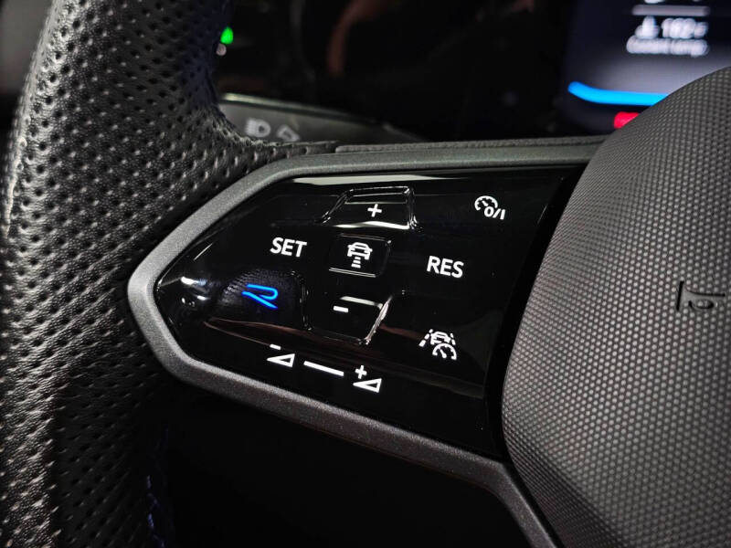 2024 Volkswagen Golf R 4Motion