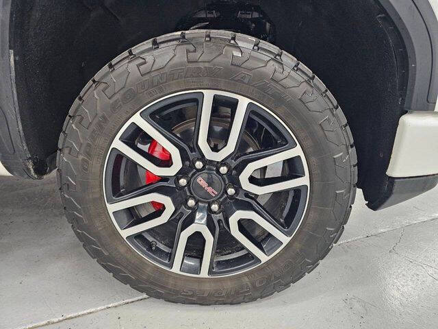 2022 GMC Sierra 1500 AT4