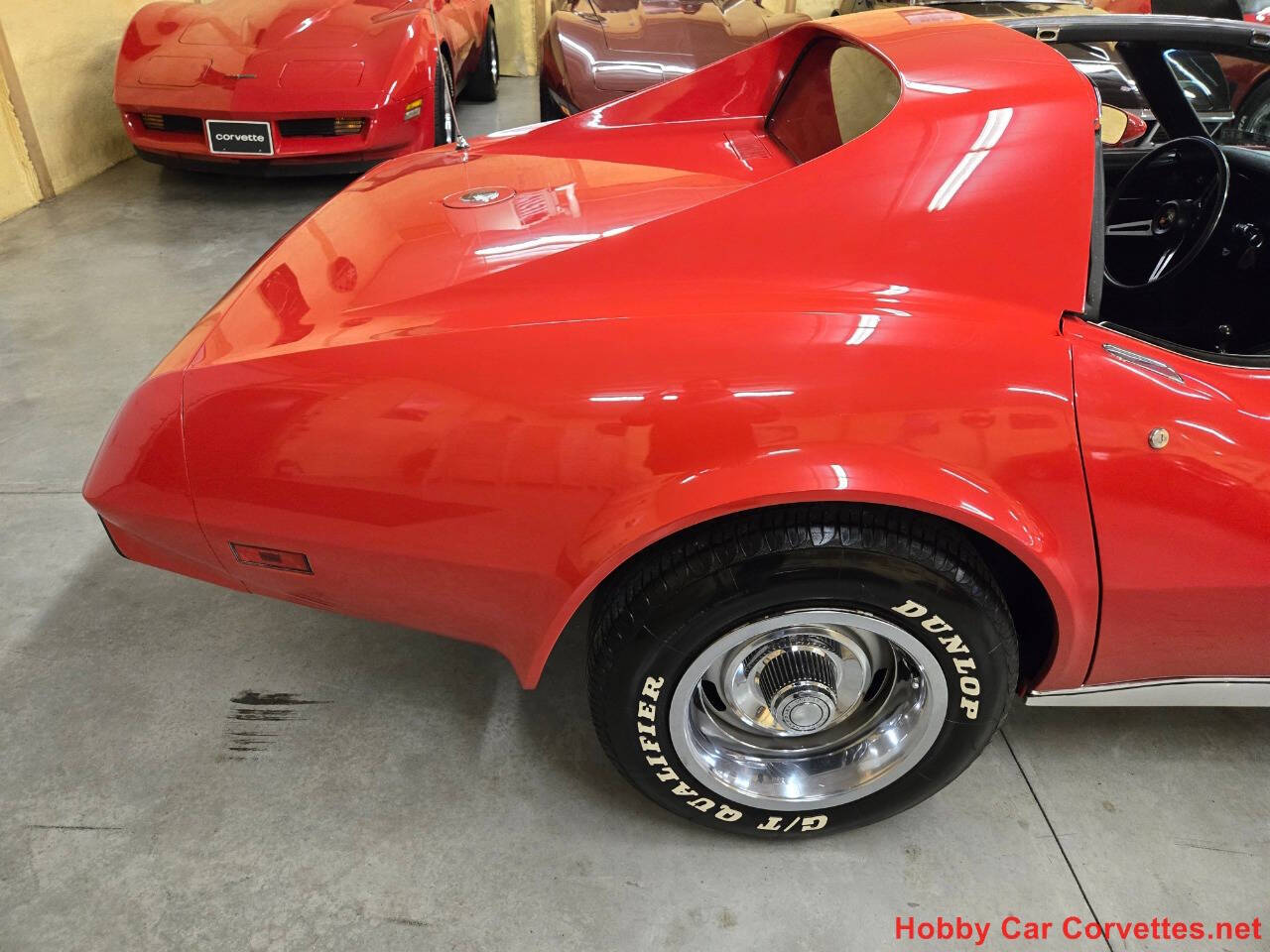 1975 Chevrolet Corvette 16