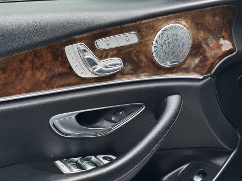 2017 Mercedes-Benz E-Class E 300 4MATIC