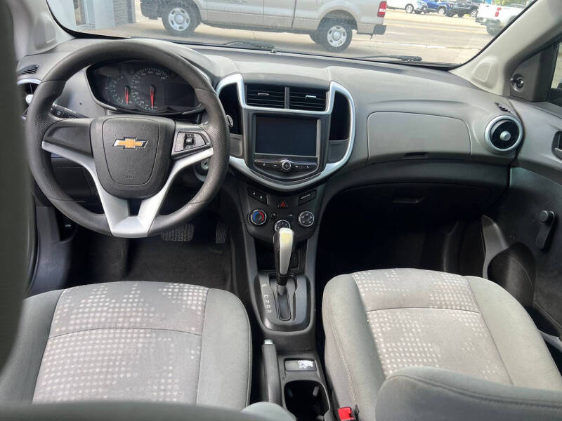 2017 Chevrolet Sonic LT Auto Fleet