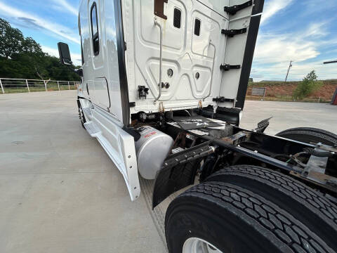 2016 Freightliner Cascadia