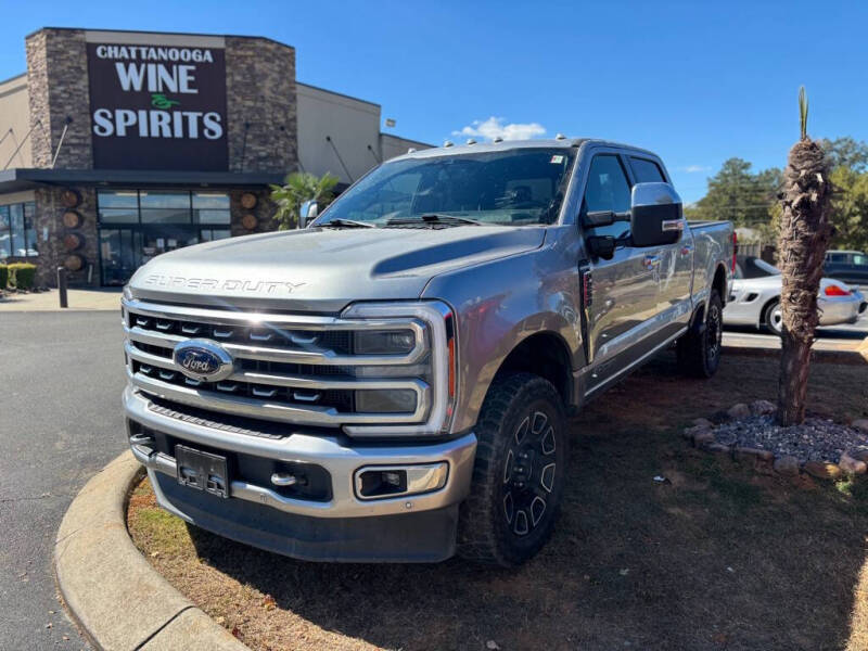 2023 Ford F-250 Super Duty Platinum's photo