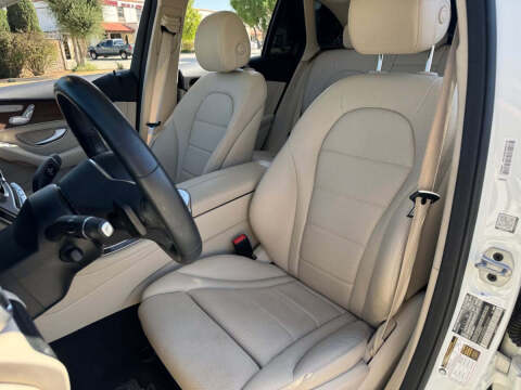 2022 Mercedes-Benz GLC GLC 300 4MATIC