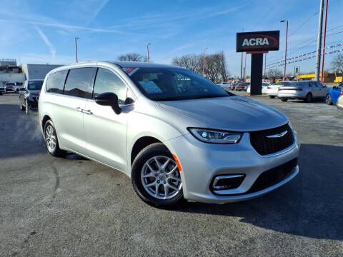 2024 Chrysler Pacifica Touring L