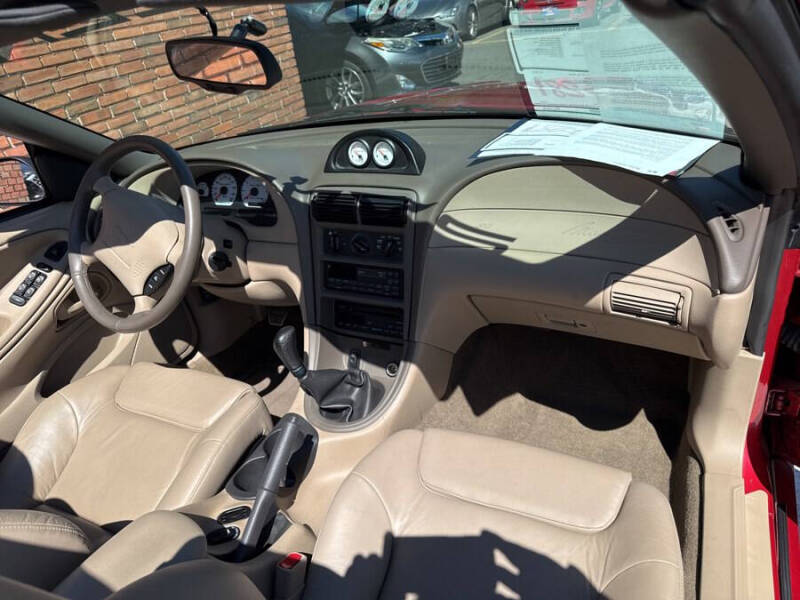2000 Ford Mustang GT