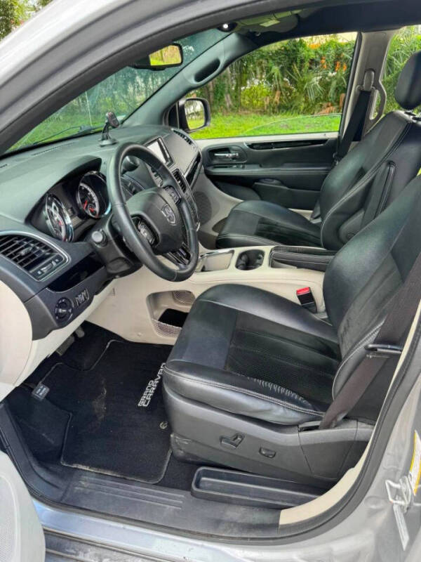 2015 Dodge Grand Caravan SXT