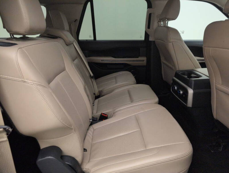 2023 Ford Expedition MAX XLT