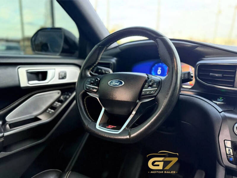 2020 Ford Explorer ST