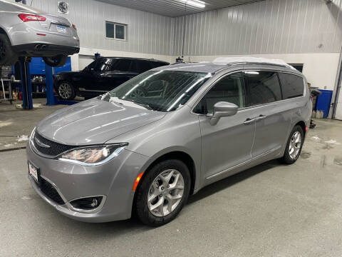 2019 Chrysler Pacifica for sale at The Car Buying Center in Saint Louis Park MN