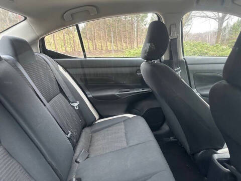 2021 Nissan Versa SV