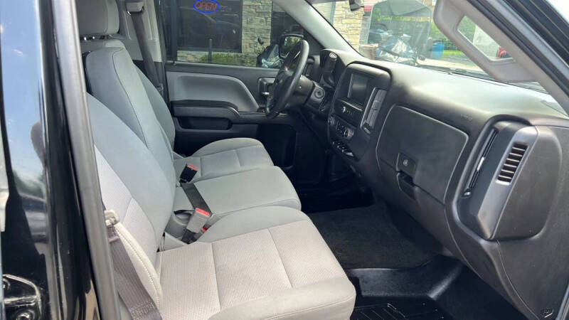 2017 Chevrolet Silverado 1500 Custom