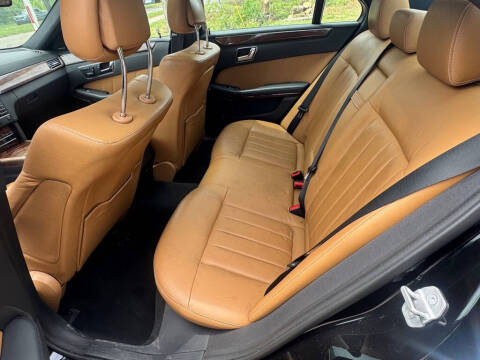 2011 Mercedes-Benz E-Class