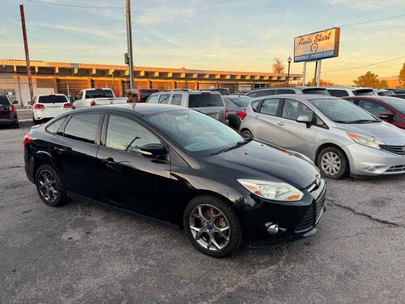 2014 Ford Focus SE photo 3